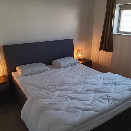 In Near Beach, Cleaning Included * Coxyde